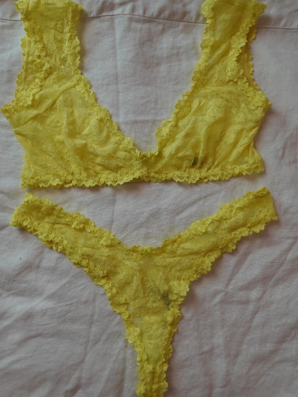 SKIMS stretch lace set